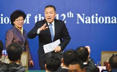 工商总局局长张茅：网络售假企业可罚到倾家荡产，第三方平台要负责
