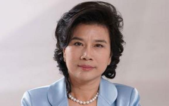 格力董明珠：从销售女王到格力女王，大器晚成强硬不变