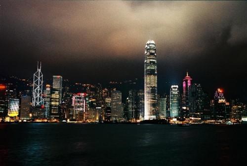 零售体系星罗棋布，购物天堂香港电商为何落后于整个时代