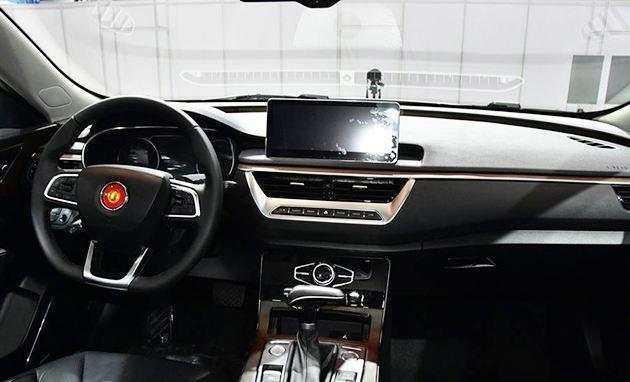 红旗车终于爆发，亲民红旗H5不输奥迪A4比帕萨特还便宜