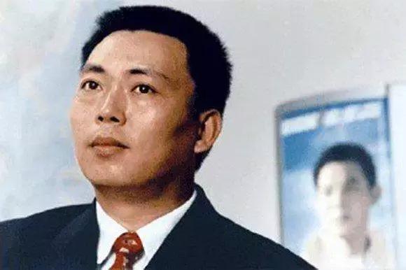 拼多多巨额亏损骂声不断假货屡出创始人黄峥成全球富豪