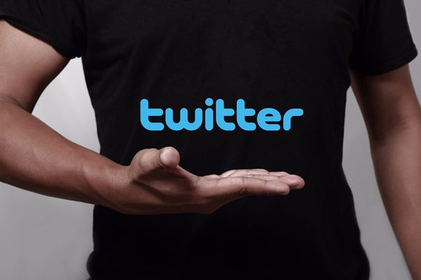 马斯克宣布将卸任推特CEO转向产品和技术工作，缓解投资者担心马斯克过于经营推特 ...