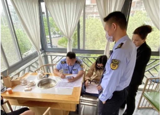 首例达人探店不标识广告被罚1万元，黄石某公司发布探店推广短视频未标识广告被处罚 ... ...