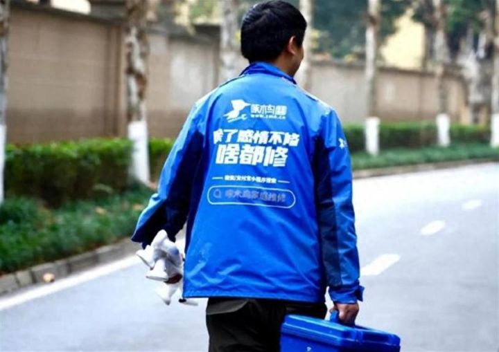 多名网友吐槽啄木鸟家庭维修平台整改越来越敷衍，投诉无回应监督乱啄的鸟不能光靠网友 ... ...