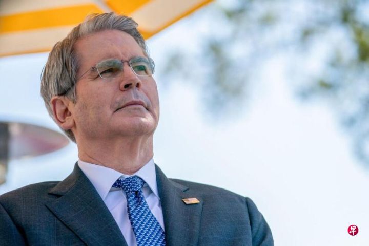 美国出尔反尔贝森特警告：如果北京在稀土问题上出尔反尔，特朗普政府准备提高对华关税 ... ...