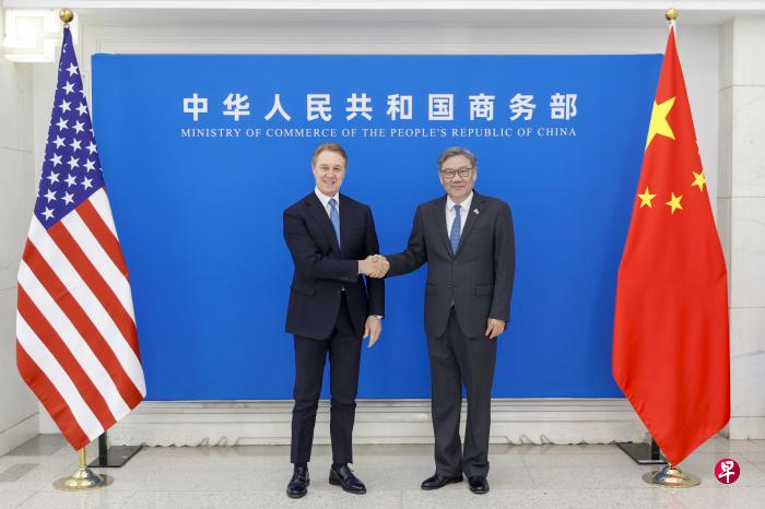 商务部部长王文涛呼吁中美管控经贸关系压缩问题清单拉长合作清单为经济注入更多确定性 ... ...