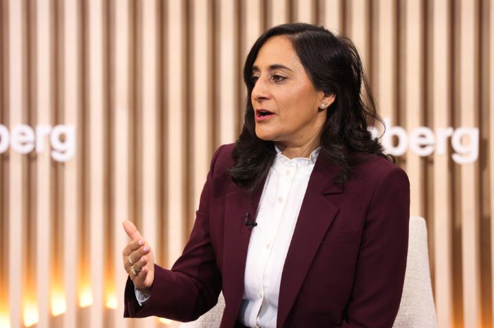 美财长再次警告加拿大若与中国达成贸易协议美将征收全面关税，加拿大外阿南德长：推进贸易多元化 ...