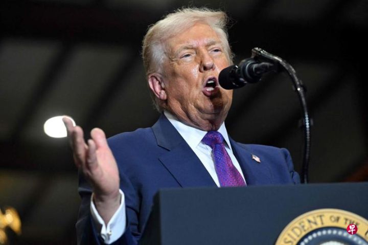 美国最高法院裁裁定特朗普动用紧急权力单方面对世界各国加征关税超越总统职权构成违宪 ...