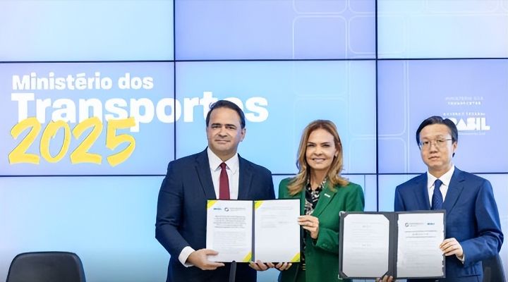 图|中国、巴西签署两洋铁路合作谅解备忘录