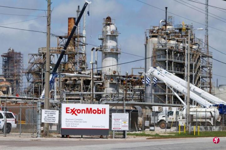 美媒：美国考虑要求中国减少购买俄罗斯及伊朗石油