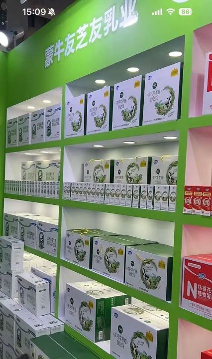 蒙牛礼盒乱象调查：用合规表象掩盖误导实质，多款产品实为复合蛋白饮品客服称无法监管 ...