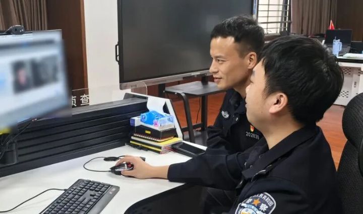 内部员工利用某平台某项补贴政策虚构交易实施不法行为薅羊毛网警出手现场查获作案工具