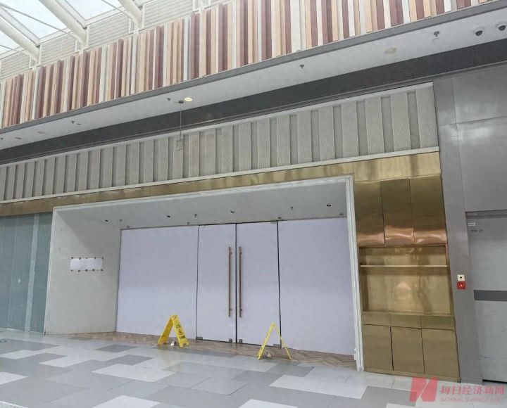 贾国龙宣布关闭102家门店余波未平闭店潮仍在蔓延：西贝北京一家十年老店关闭，目前各地关店数量已超百家 ...